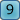 9��