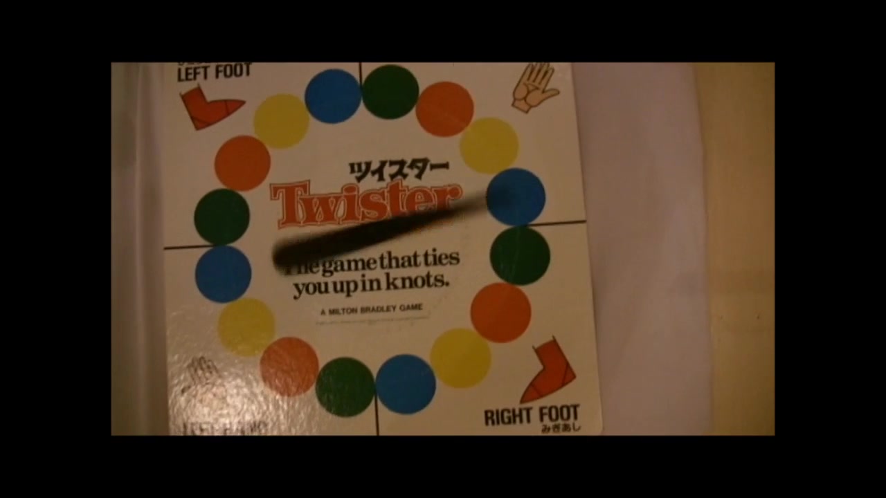 ツイスターゲームでハメて恥ずかしい全裸パラパラと全裸ラジオ体操させてみた。 sample 8