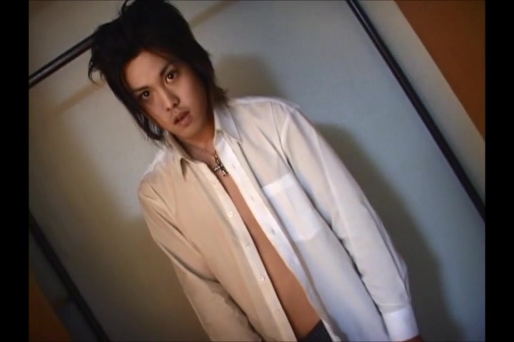 [高画質版]イケメンホストが脱がされる瞬間★あのイケメンのペニスって...。 sample 12